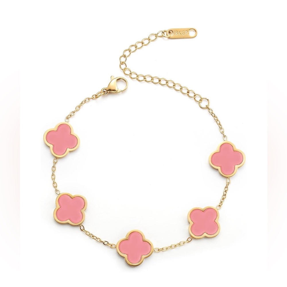 Elegant Pink and Gold Clover Bracelet